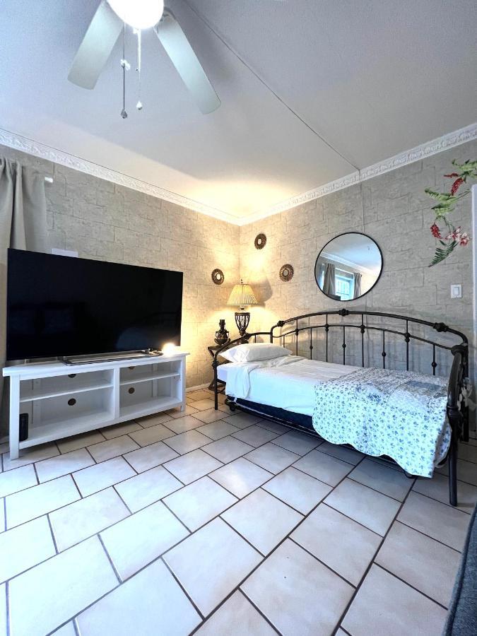 Great Location Condo 2 Min Walk From The Beach ฟอร์ต ลอเดอร์เดล ภายนอก รูปภาพ